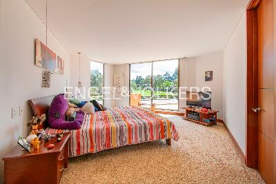 Casa de 4 alcobas en venta en Guaymaral, Chía, 367 m² · foto 9 de 18