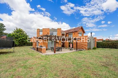 Casa de 4 alcobas en venta en Guaymaral, Chía, 367 m² · foto 17 de 18