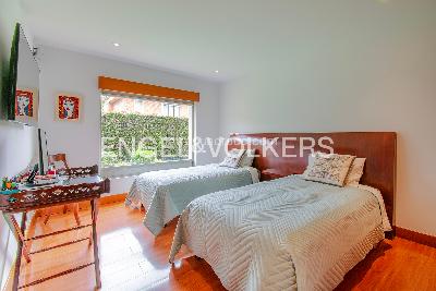 Casa de 4 alcobas en venta en Guaymaral, Chía, 340 m² · foto 10 de 20
