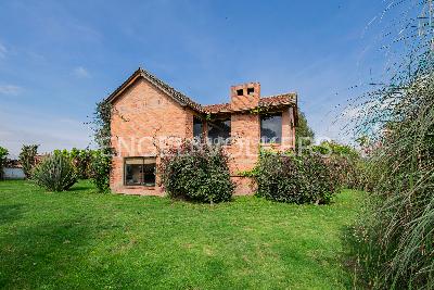 Casa de 4 alcobas en venta en Guaymaral, Chía, 433 m² · foto 17 de 18