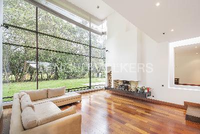 Casa de 5 alcobas en venta en Guaymaral, Chía, 513 m² · foto 2 de 18
