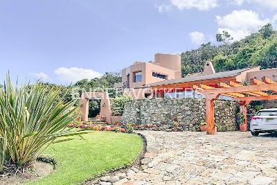 Casa de 4 alcobas en venta en Guaymaral, Chía, 287 m² · foto 2 de 16