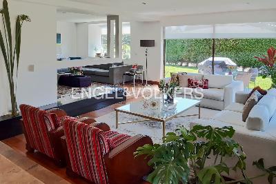 Casa de 4 alcobas en venta en Guaymaral, Chía, 270 m² · foto 2 de 14