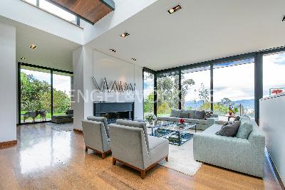 Casa de 4 alcobas en venta en Chia, Chía, 614 m² · foto 3 de 18