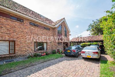 Casa de 4 alcobas en venta en San Jose De Bavaria, Chía, 218 m² · foto 20 de 20
