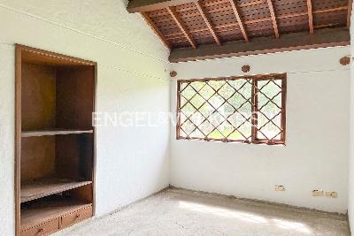 Casa de 5 alcobas en venta en Guaymaral, Chía, 450 m² · foto 6 de 16