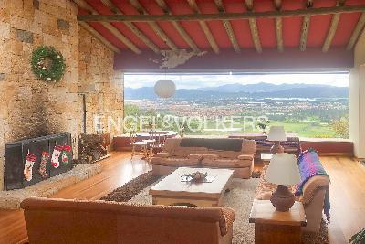 Casa de 5 alcobas en venta en Chia, Chía, 1017 m² · foto 2 de 20