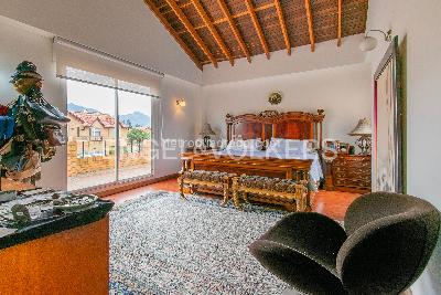 Casa de 5 alcobas en venta en Chia, Chía, 435 m² · foto 11 de 18