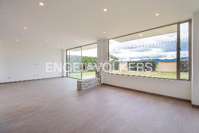 Casa de 3 alcobas en venta en Cajica, Cajicá, 211 m² · foto 3 de 19