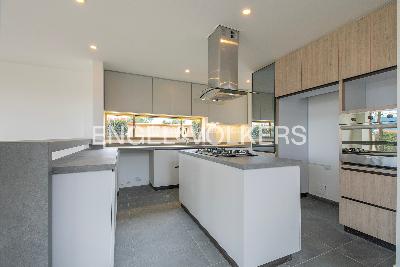 Casa de 3 alcobas en venta en Cajica, Cajicá, 211 m² · foto 4 de 19