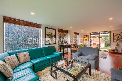 Casa de 3 alcobas en venta en Cajica, Cajicá, 274 m² · foto 2 de 20
