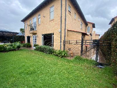 Casa de 4 alcobas en venta en Guaymaral, Chía, 419 m² · foto 14 de 16