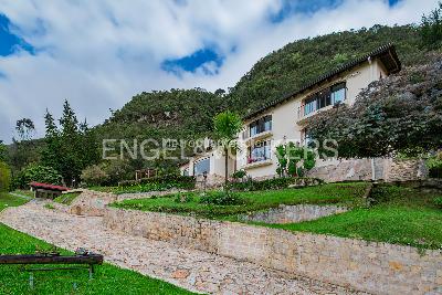Casa de 4 alcobas en venta en Guaymaral, Chía, 402 m² · foto 2 de 20