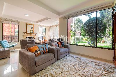 Casa de 4 alcobas en venta en Chia, Chía, 242 m² · foto 5 de 18