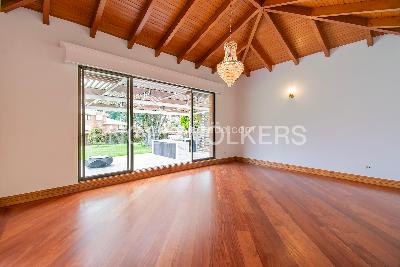 Casa de 4 alcobas en venta en Guaymaral, Chía, 468 m² · foto 3 de 20