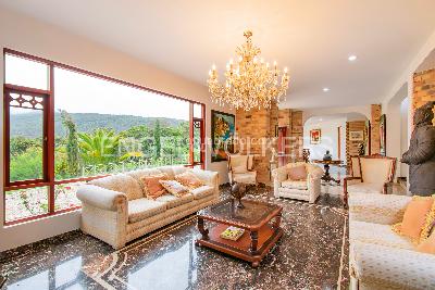 Casa de 4 alcobas en venta en Chia, Chía, 623 m² · foto 2 de 20