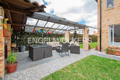 Casa de 3 alcobas en venta en Guaymaral, Chía, 353 m² · foto 16 de 20