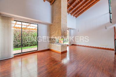 Casa en venta en Cajica, Cajicá · foto 3 de 20