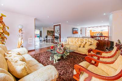Casa de 4 alcobas en venta en San Jose De Bavaria, Chía, 494 m² · foto 3 de 16