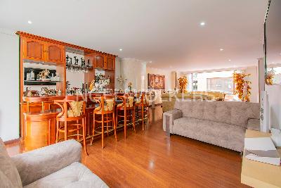 Casa de 4 alcobas en venta en San Jose De Bavaria, Chía, 494 m² · foto 4 de 16