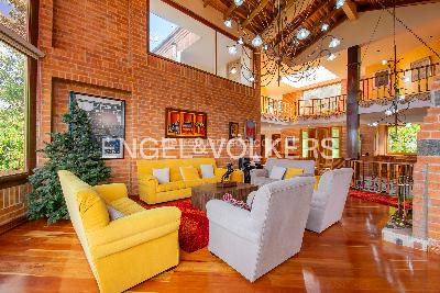 Casa de 5 alcobas en venta en Guaymaral, Chía, 1317 m² · foto 3 de 20