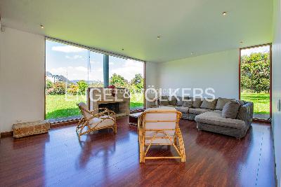 Casa en venta en Cajica, Cajicá · foto 2 de 18