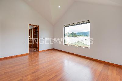 Casa de 4 alcobas en venta en Cajica, Cajicá, 227 m² · foto 10 de 20
