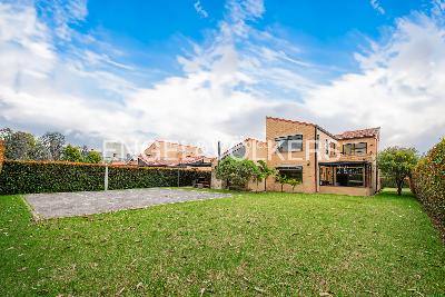 Casa de 5 alcobas en venta en Cajica, Cajicá, 294 m² · foto 19 de 20