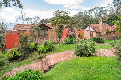 Casa de 5 alcobas en venta en Guaymaral, Chía, 563 m² · foto 19 de 20