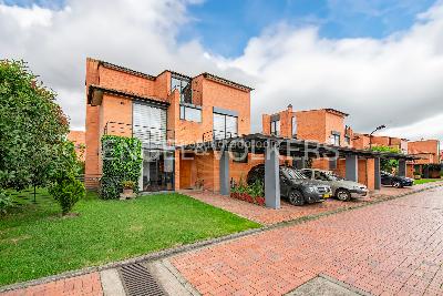 Casa de 4 alcobas en venta en Chia, Chía, 340 m² · foto 17 de 20