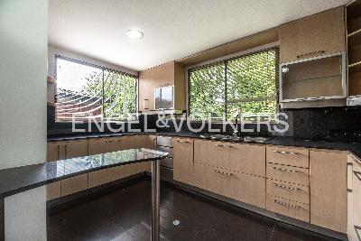 Casa de 4 alcobas en venta en El Poblado, Medellín, 520 m² · foto 6 de 16