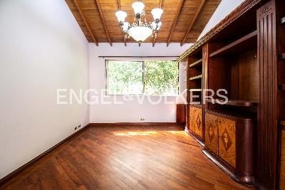 Casa de 4 alcobas en venta en El Poblado, Medellín, 520 m² · foto 15 de 16