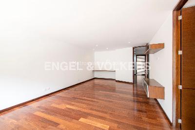 Apartamento de 4 alcobas en venta en Chico Alto, Bogotá, 357 m² · foto 10 de 20