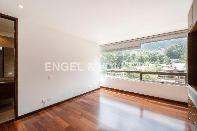 Apartamento de 4 alcobas en venta en Chico Alto, Bogotá, 357 m² · foto 15 de 20