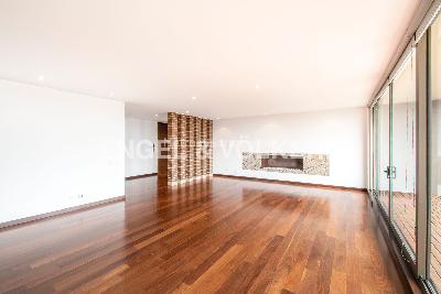 Apartamento de 4 alcobas en venta en Chico Alto, Bogotá, 357 m² · foto 5 de 20