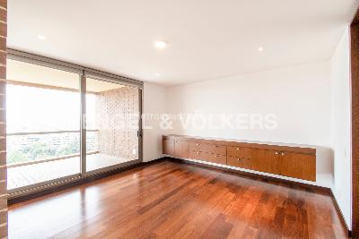 Apartamento de 4 alcobas en venta en Chico Alto, Bogotá, 357 m² · foto 6 de 20