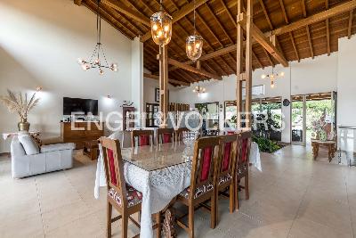 Casa de 5 alcobas en venta en El Tablazo, Medellín, 472 m² · foto 2 de 20