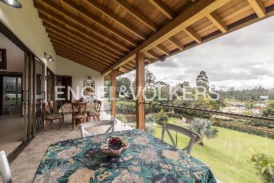 Casa de 5 alcobas en venta en El Tablazo, Medellín, 472 m² · foto 7 de 20