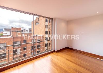 Apartamento en venta en Multicentro, Bogotá · foto 2 de 14