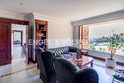 Apartamento de 4 alcobas en venta en Santa Barbara Alta, Bogotá, 457 m² · foto 4 de 20