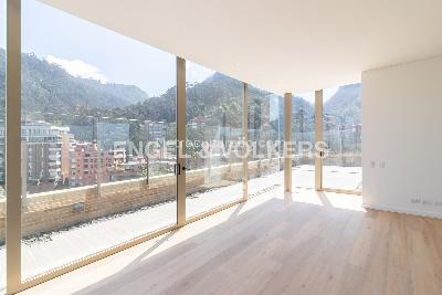 Apartamento de 3 alcobas en venta en Los Rosales, Bogotá, 475 m² · foto 17 de 20