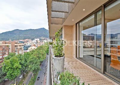 Apartamento de 5 alcobas en venta en Chico, Bogotá, 1192 m² · foto 4 de 20