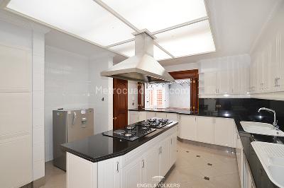Casa de 4 alcobas en venta en Santa Ana, Bogotá, 721 m² · foto 5 de 14