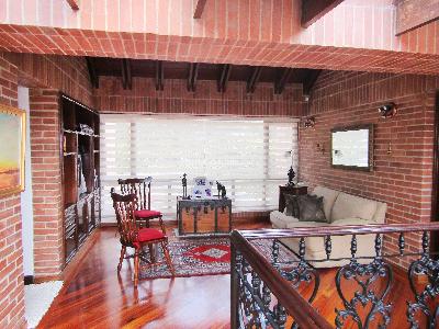 Casa de 4 alcobas en venta en Santa Barbara Alta, Bogotá, 650 m² · foto 7 de 10