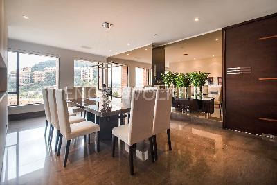 Apartamento de 3 alcobas en venta en Santa Barbara Alta, Bogotá, 600 m² · foto 7 de 20