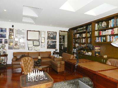 Apartamento de 3 alcobas en venta en Los Rosales, Bogotá, 660 m² · foto 14 de 16