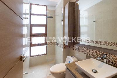 Casa de 4 alcobas en venta en Santa Barbara Alta, Bogotá, 1234 m² · foto 10 de 20