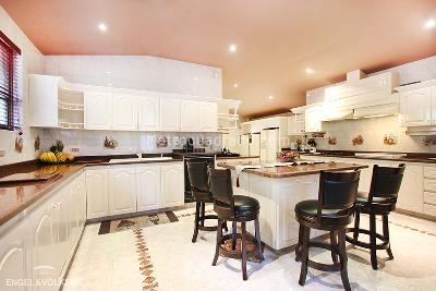 Casa de 5 alcobas en venta en Suba, Bogotá, 1680 m² · foto 10 de 19