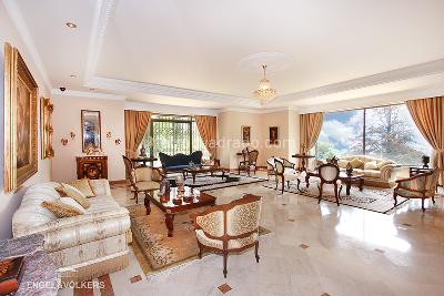 Casa de 5 alcobas en venta en Suba, Bogotá, 1680 m² · foto 6 de 19
