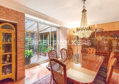 Apartamento de 2 alcobas en venta en Los Rosales, Bogotá, 324 m² · foto 3 de 10
